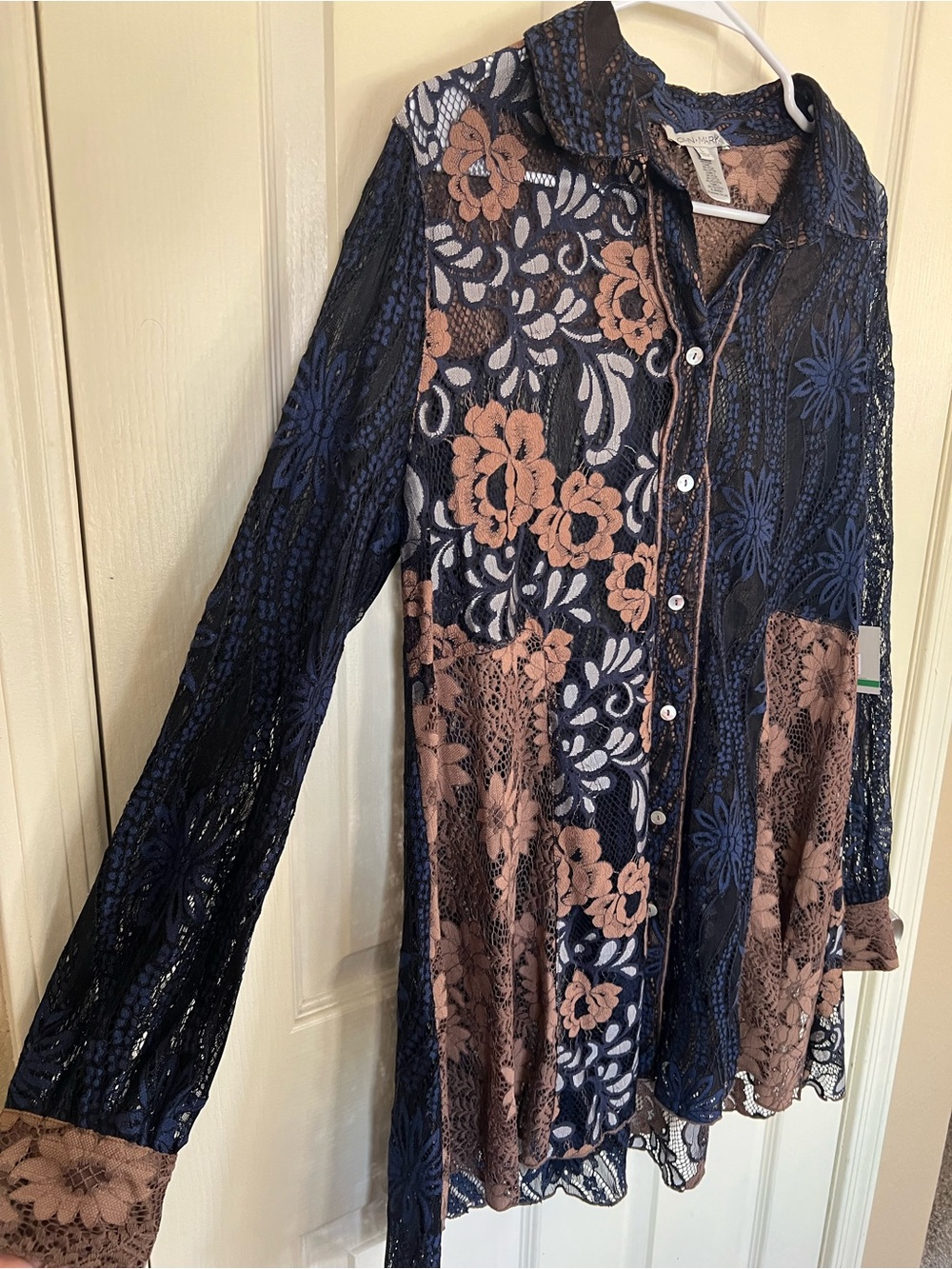 John Mark NWT Patchwork Lace Button Front Tunic Navy Floral Large - Picture 5 of 12